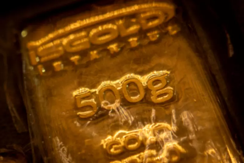 FTSE 100 Hits Record High as Gold Recovers from Volatile Sell-Off