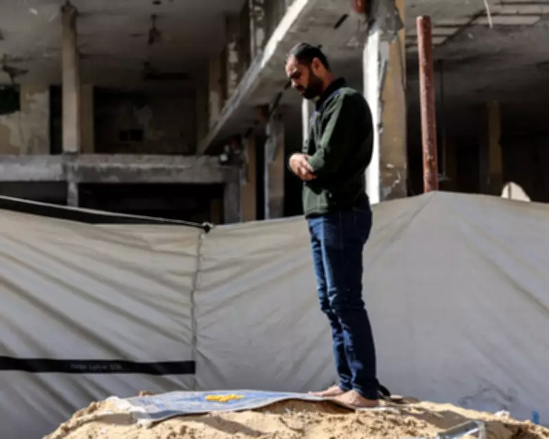 Gaza's Ramadan: Finding Hope Amid Ruin Through Shared Meals and Defiant Faith