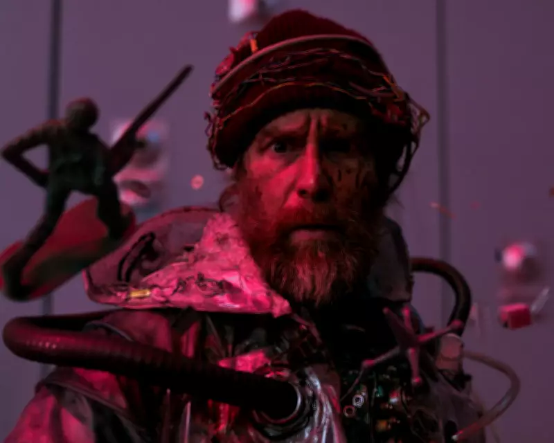 Gore Verbinski's AI Caper: A Lively Yet Overstuffed Sci-Fi Adventure