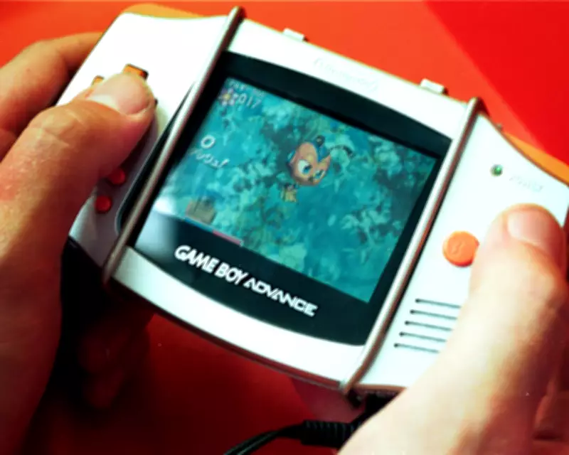How a Retro Game Boy Advance Helped Me Conquer Doomscrolling Addiction