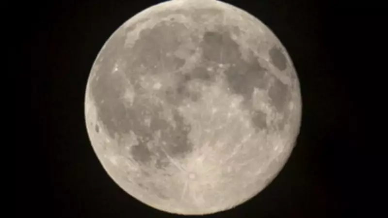 How to See Tonight's Snow Moon: February's Full Moon Guide