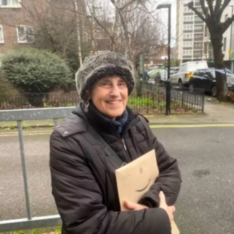 Hoxton Stabbing Leaves Residents 'Shocked and Scared' as Bloody Car Found at Scene