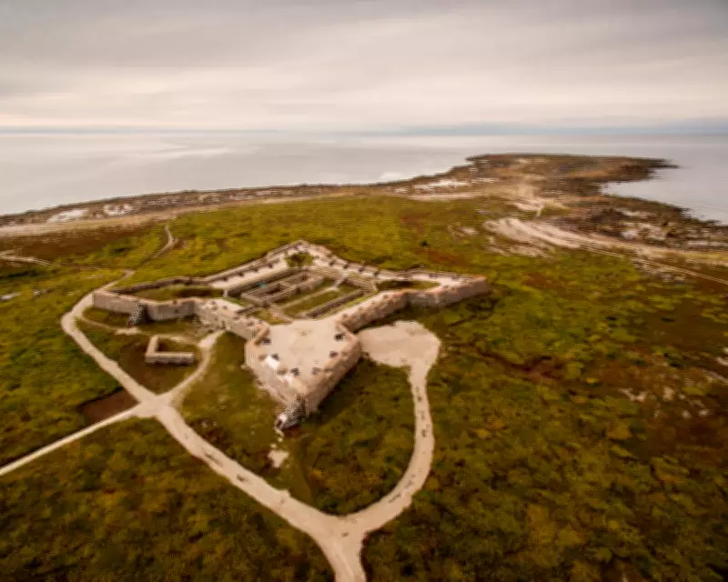 Ian McGuire's White River Crossing: A Doomed Gold Hunt Fuelled by Colonial Greed