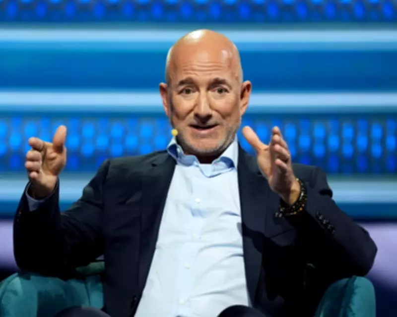 Jeff Bezos' Washington Post Crisis: A Legacy in Peril