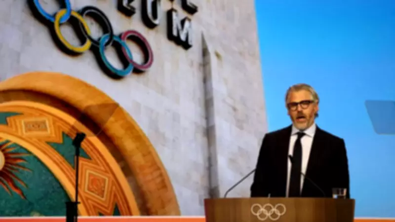 LA Olympics Chair Sells Agency After Maxwell Email Controversy