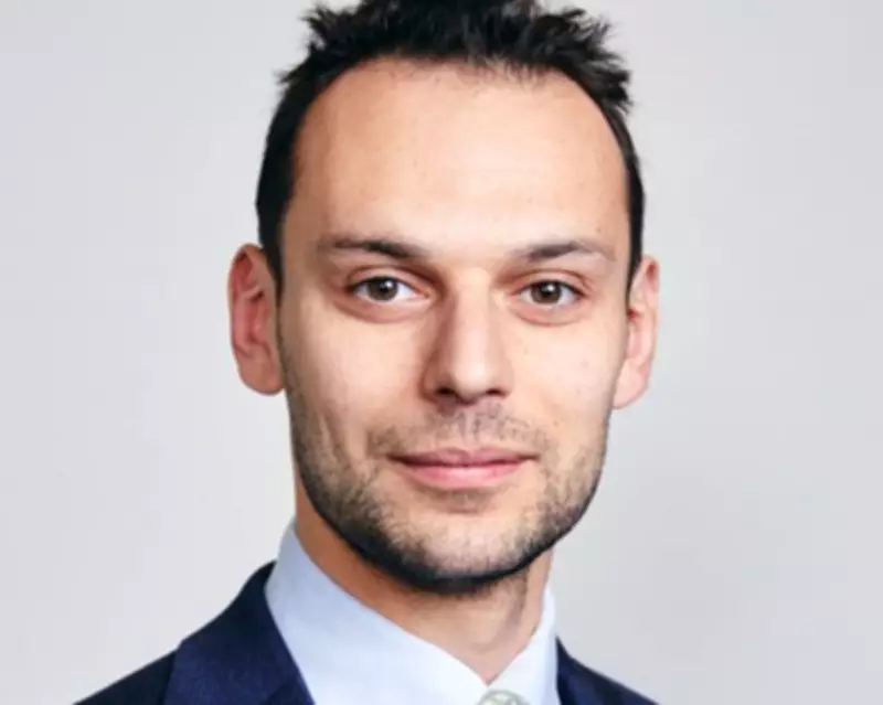 Labour Minister Faces Dismissal Calls Over False Russian Links Claims