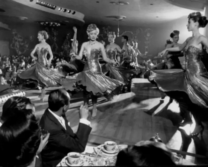 Life Magazine Exhibition: Iconic Photos That Defined 20th Century America