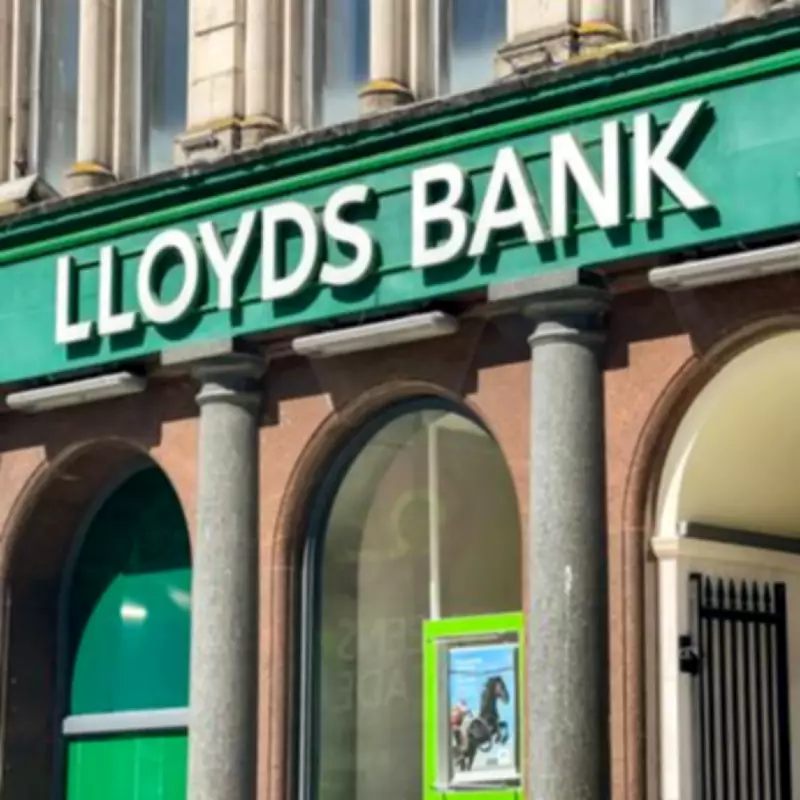 Lloyds Banking Group to Close 95 UK Branches, Including 25 in London