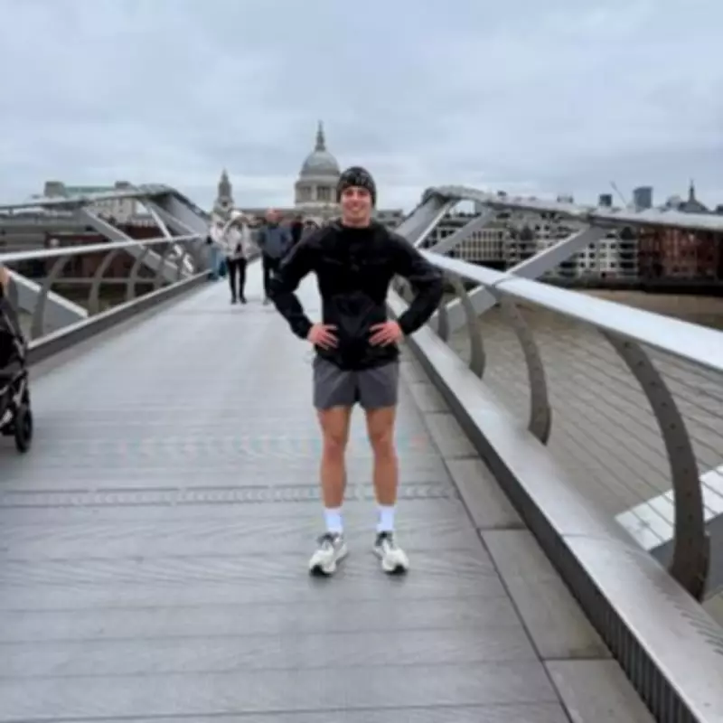 London Loneliness to Community: How One Man's Initiative Proved Londoners Are Friendly