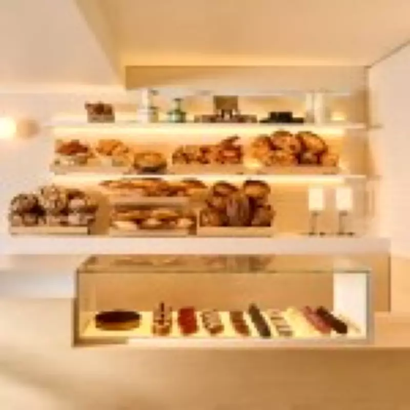 London's New 90s-Inspired Bakery Sparks Nostalgia Wave Across Capital