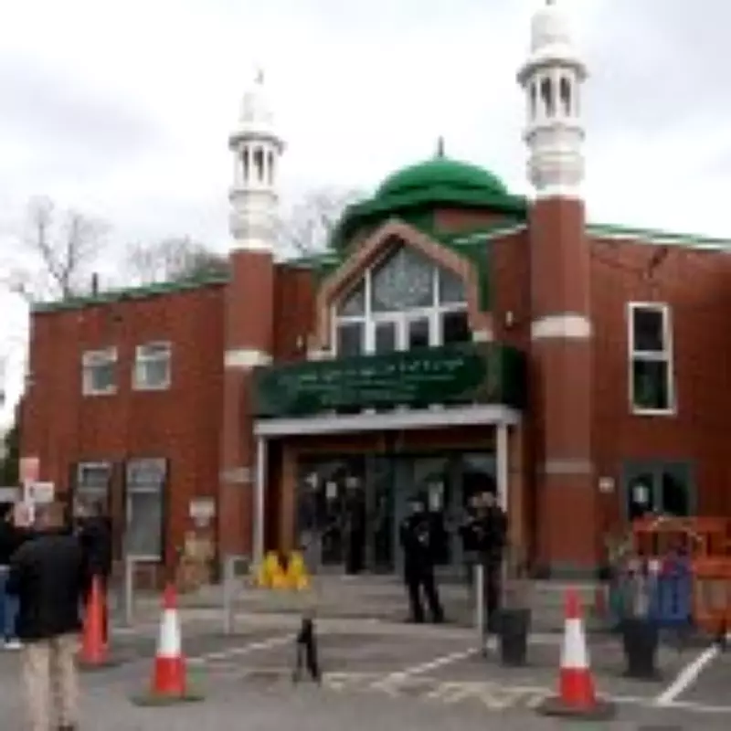 Man Arrested Following Axe Incident at Manchester Mosque During Ramadan Prayers