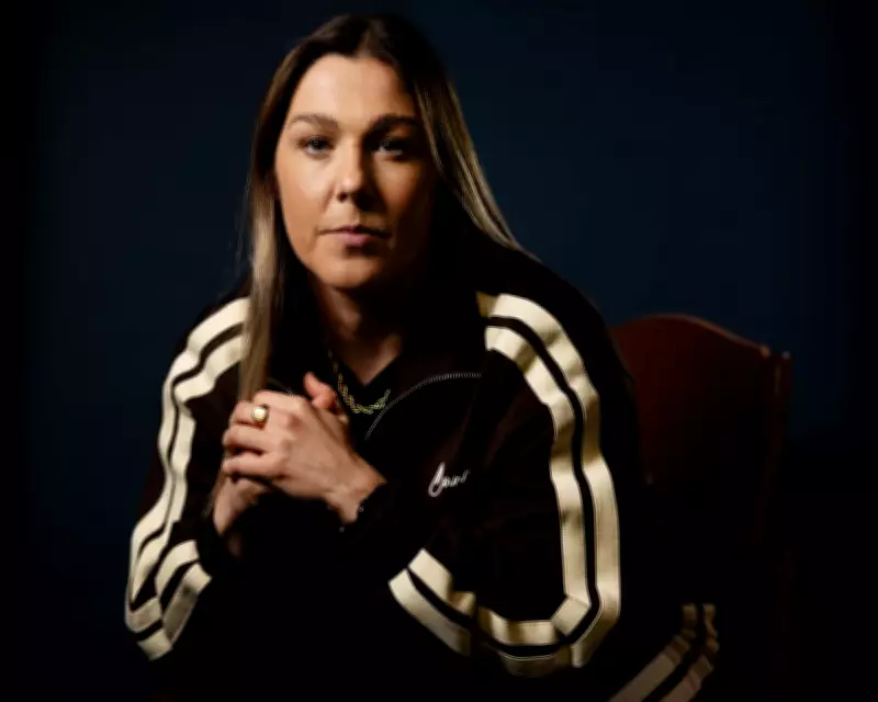 Mary Earps Reflects on Book Backlash and Positive Talks with Sarina Wiegman