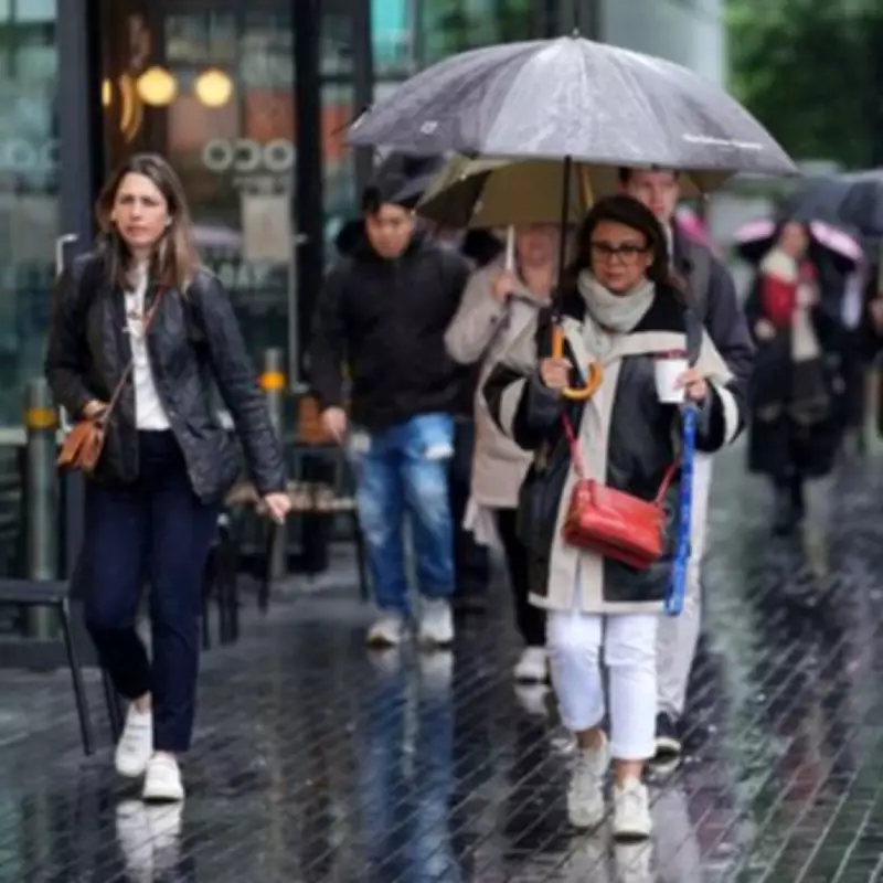 Met Office Issues 26-Hour Rain Warning for London Areas