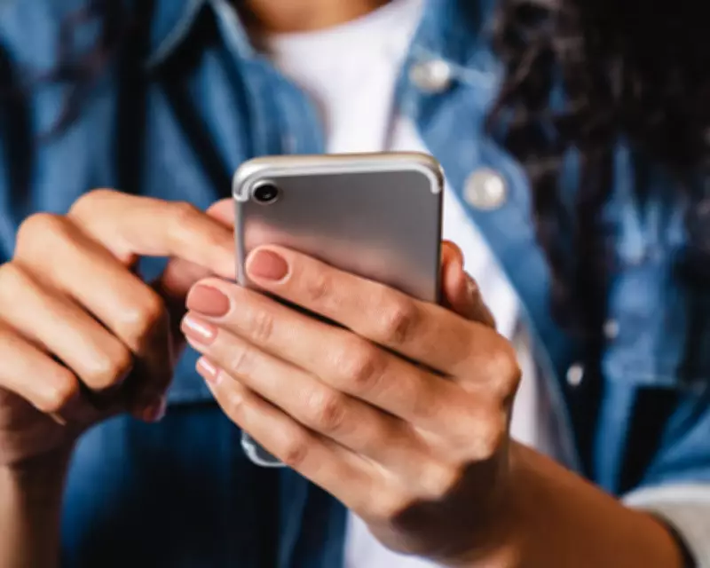 Meta Ignores Acma Warnings on Australian Influencer's Illegal Crypto Gambling Ads