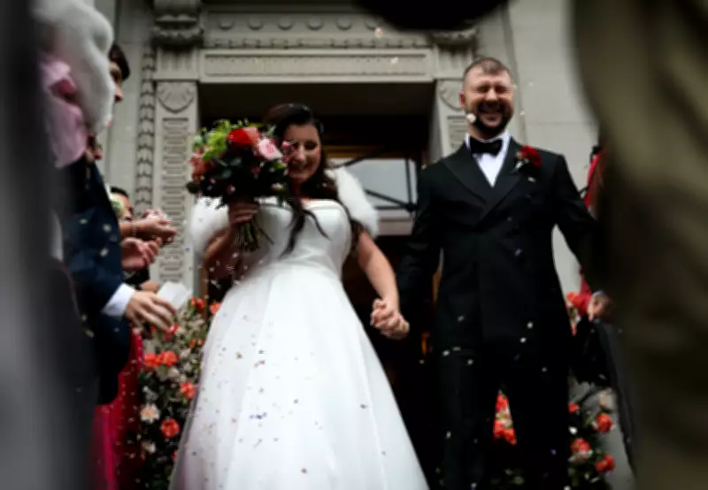 Modern Romance Study: 75% of Couples Still Meet Offline in 2026