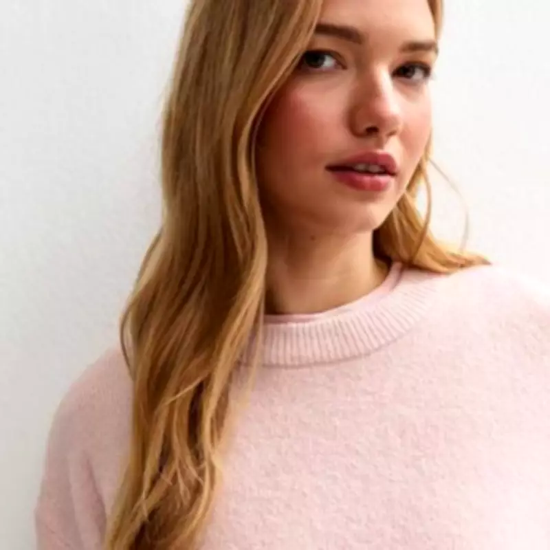 New Look's £19 Jumper in 14 Colors Praised as 'Soft and Cosy' by Shoppers