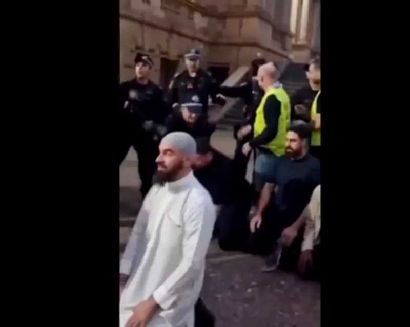 NSW Police Facilitate Muslim Prayer at Sydney Protest, Ensuring Peaceful Assembly