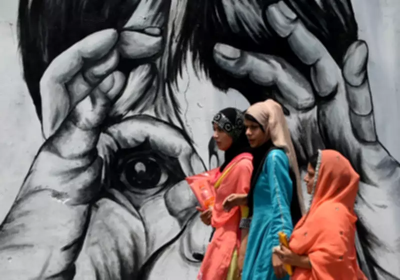 Pakistani Women's Reproductive Autonomy Challenged Amid Cultural Pressures