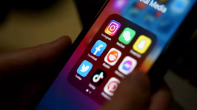 PM Starmer Announces Sweeping Social Media Crackdown to Protect Children