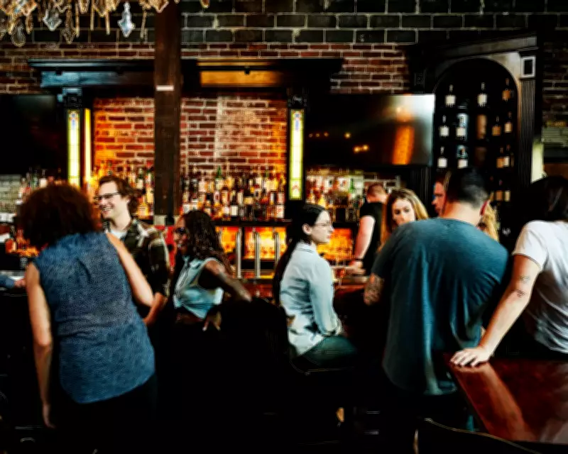 Pub Queues Praised by Elderly Patrons Amid Bar Etiquette Debate