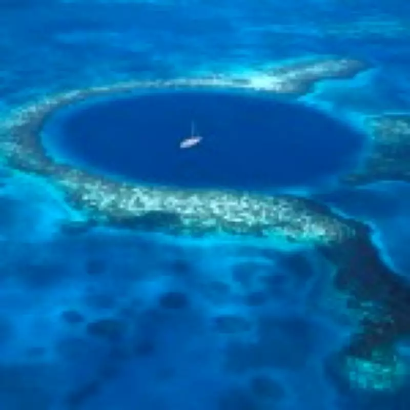 Scientists Stumped by Belize Blue Hole's Unfathomable Depth