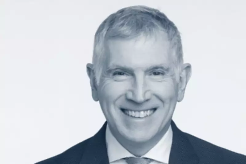 Starmer's Communications Chief Quits Amid Mandelson-Epstein Fallout