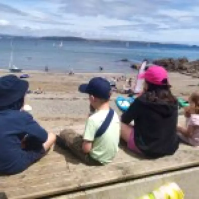 The Secret to Reducing Kids' Screen Time: Holiday with Friends