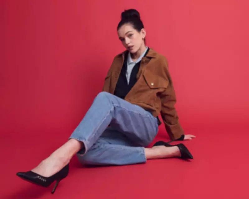 The Timeless Chic of Jeans with Heels: A Fashion Equation That Elevates