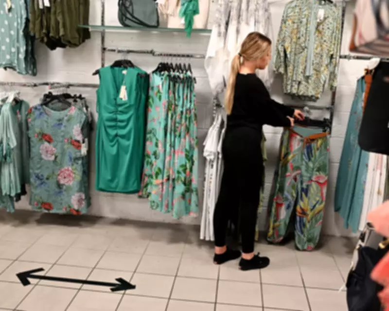 UK Government Considers Slowing Youth Minimum Wage Rise Amid Unemployment Surge