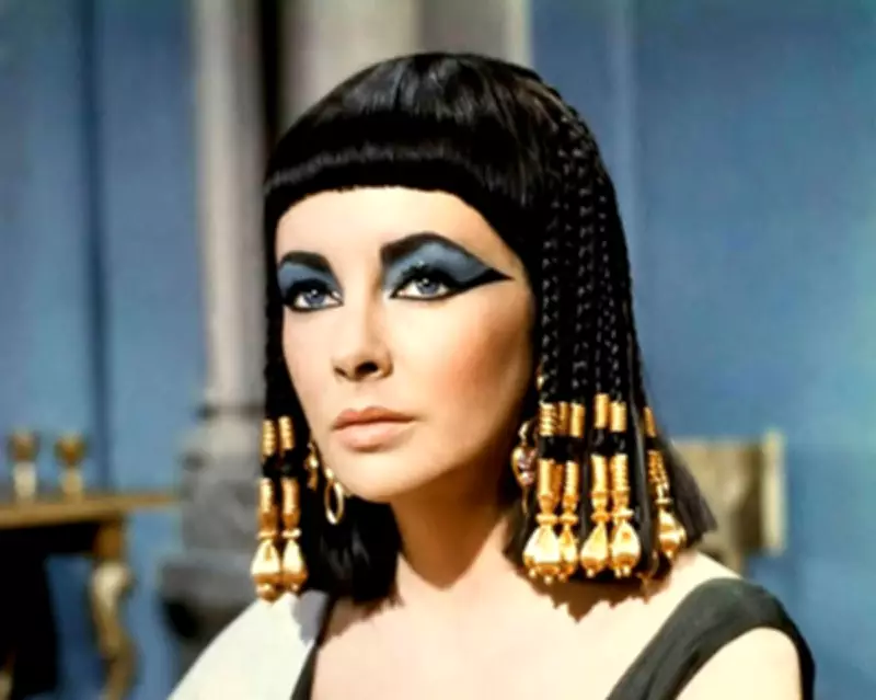Unveiling Cleopatra: Beyond Seductress Myths to Scholarly Legacy