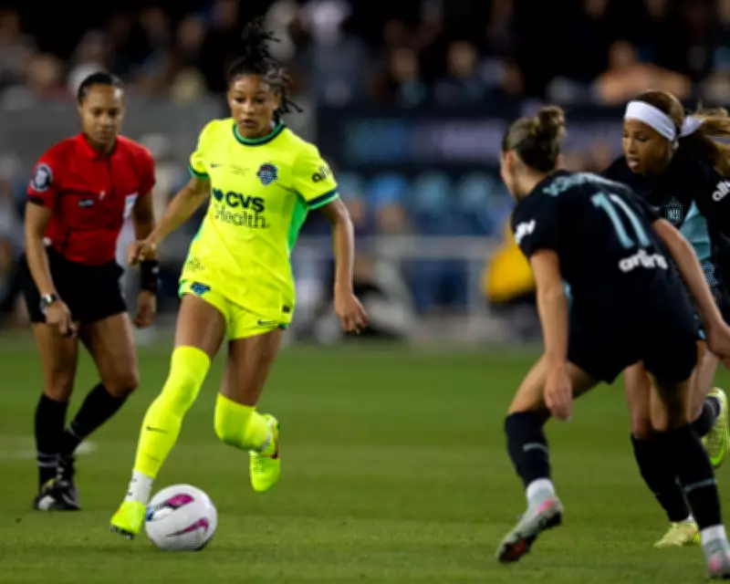 US Midfielders Bethune and Hutton Move in Major NWSL Trades