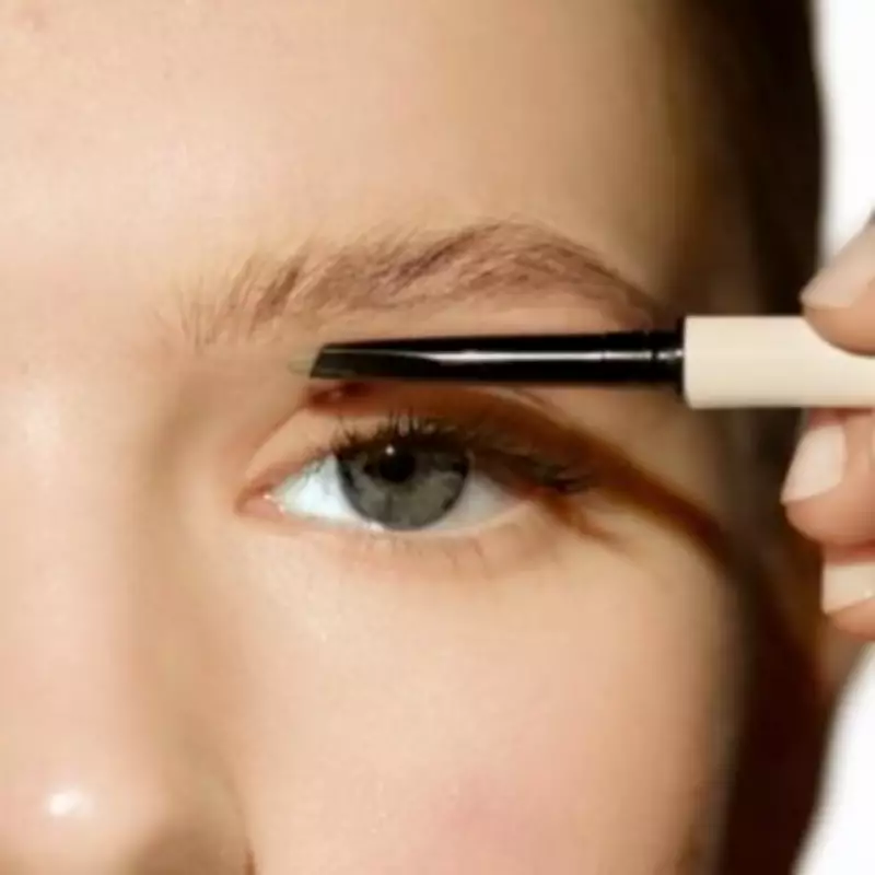 Victoria Beckham's Eyebrow Pencil Praised by Shoppers for Natural Look