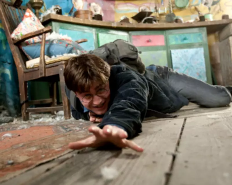 Warner Bros Gives Paramount Seven Days for Final Bid Amid Netflix Merger