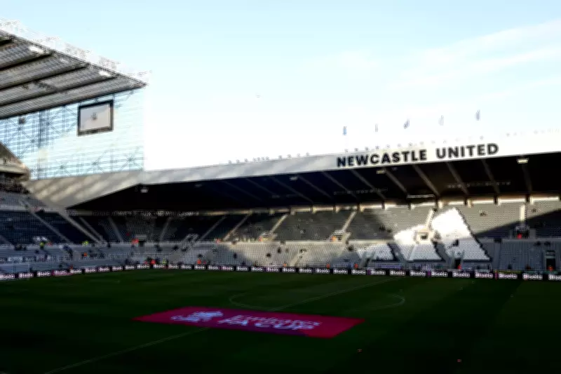 West Ham's Deadline Day Defensive Blow as Lascelles Joins Leicester