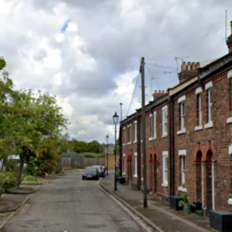 West London Street Plagued by 'Brazen' Fly-Tipping Incident Caught on Camera