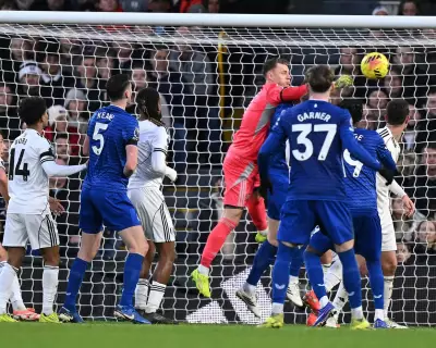 Everton Snatch Dramatic Victory Over Fulham Thanks to Leno's Own Goal Blunder