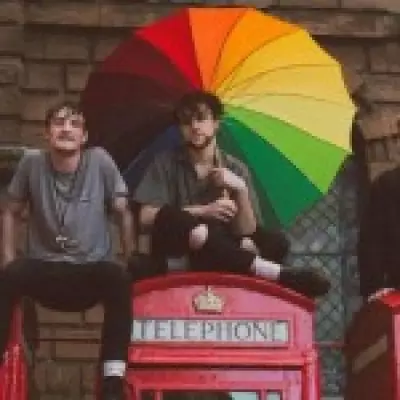 Viola Beach Remembered: Fans Honor Band 10 Years After Tragic Crash