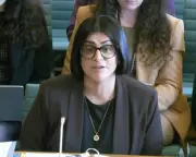 300,000 Children Face Decade-Long Wait for UK Settlement Under New Home Office Plans