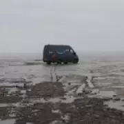 Amazon Driver Stranded After GPS Leads to UK's Most Dangerous Path