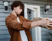 Beware of Mystery Parcels: New 'Brushing' Fraud Scam Soars in UK