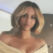 Beyonce Debuts Chic Caramel Bob After Secret Super Bowl Appearance