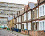 Class Barriers Persist in Britain as Definitions Remain Crude