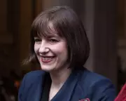 Education Secretary Faces Questions Over Plans to Halve School Attainment Gap