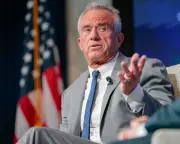 Experts Debunk RFK Jr's Keto Cure Claim for Schizophrenia
