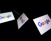 Google's AI Overviews Under Fire for Minimizing Risk Disclaimers