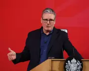 How Long Can Starmer Last? Analysing PM Tenure After Key Adviser Resignations