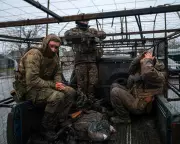 Kyiv Under Heavy Russian Missile Assault, Reports of Damage and Casualties