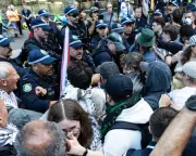 Labor Group Demands Inquiry Into Police Response at Sydney Anti-Herzog Rally