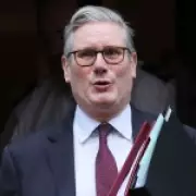 Labour Minister Urges Party to Back Starmer Amid Mandelson Scandal Fallout