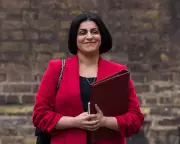 Liberal Democrats Demand Grace Period for Dual Nationals Facing Border Block